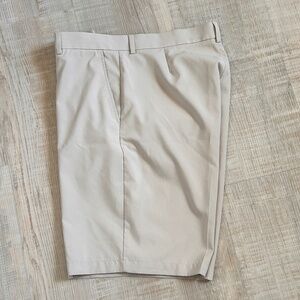 Grand Slam Golf Shorts Mens SZ 36 Beige Stretch Golf Casual polyester